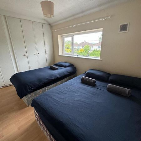 Nice Double Room Near Omni Shopping Dublín Exterior foto