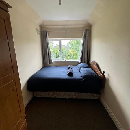 Nice Double Room Near Omni Shopping Dublín Exterior foto